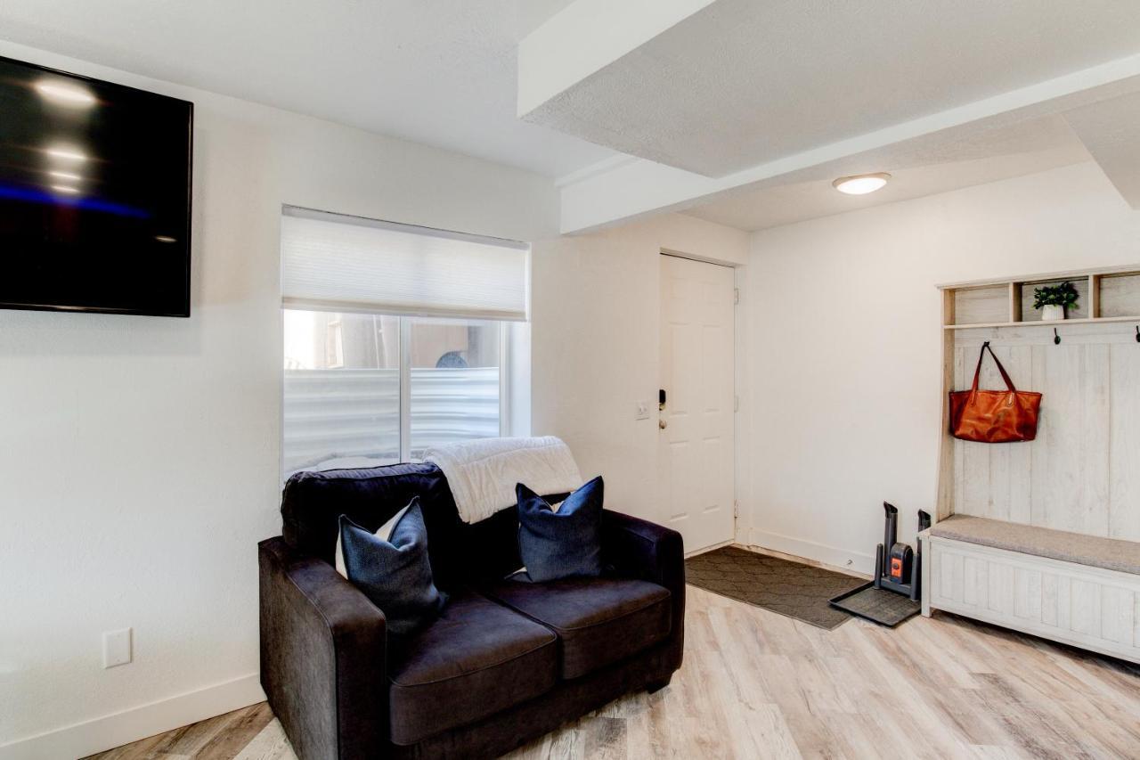 Modern Private Whole Unit 4 Bedroom Guest Suite King Bed Salt Lake City Eksteriør billede