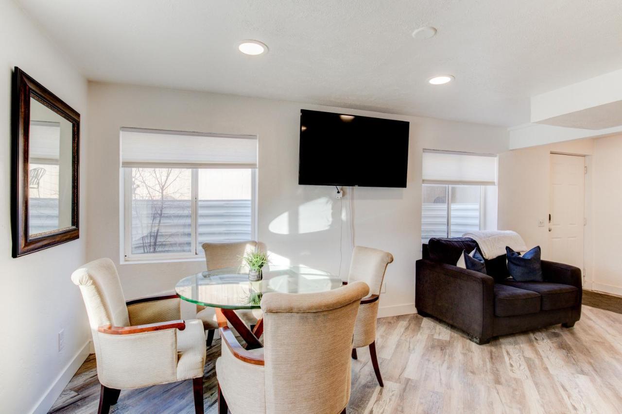Modern Private Whole Unit 4 Bedroom Guest Suite King Bed Salt Lake City Eksteriør billede
